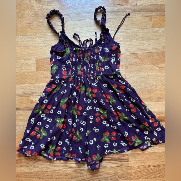 Urban Outfitters Tate Burgundy Strawberry Floral Romper - Picture 4 of 7